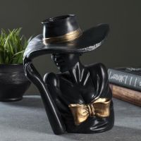 Миниатюра: Ваза-подставка к бижутерии 0,82 л/22см полистоун Девушка в шляпе игривая черная с золотом
