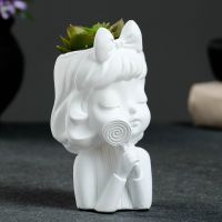 Миниатюра: Кашпо-органайзер 50мл керамика Девочка с леденцом цв.белый, 8*13*7см