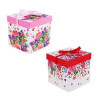 Миниатюра: Коробка подарочная складная с лентой, бумага с фольгированным слоем 15*15*15 см, цветы, 2 дизайна